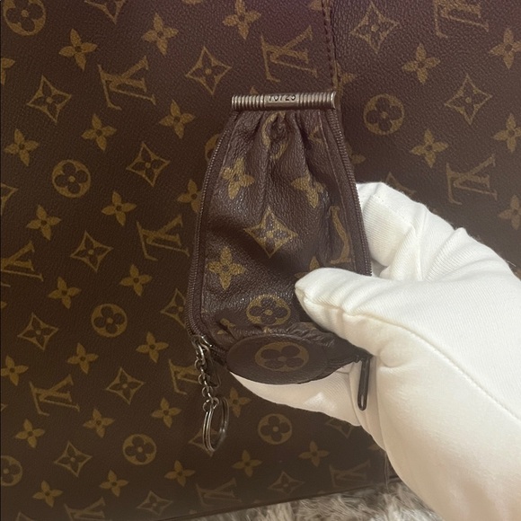 VINTAGE Louis Vuitton Brown Monogram Coin Pouch With Two Pockets - Picture 11 of 11